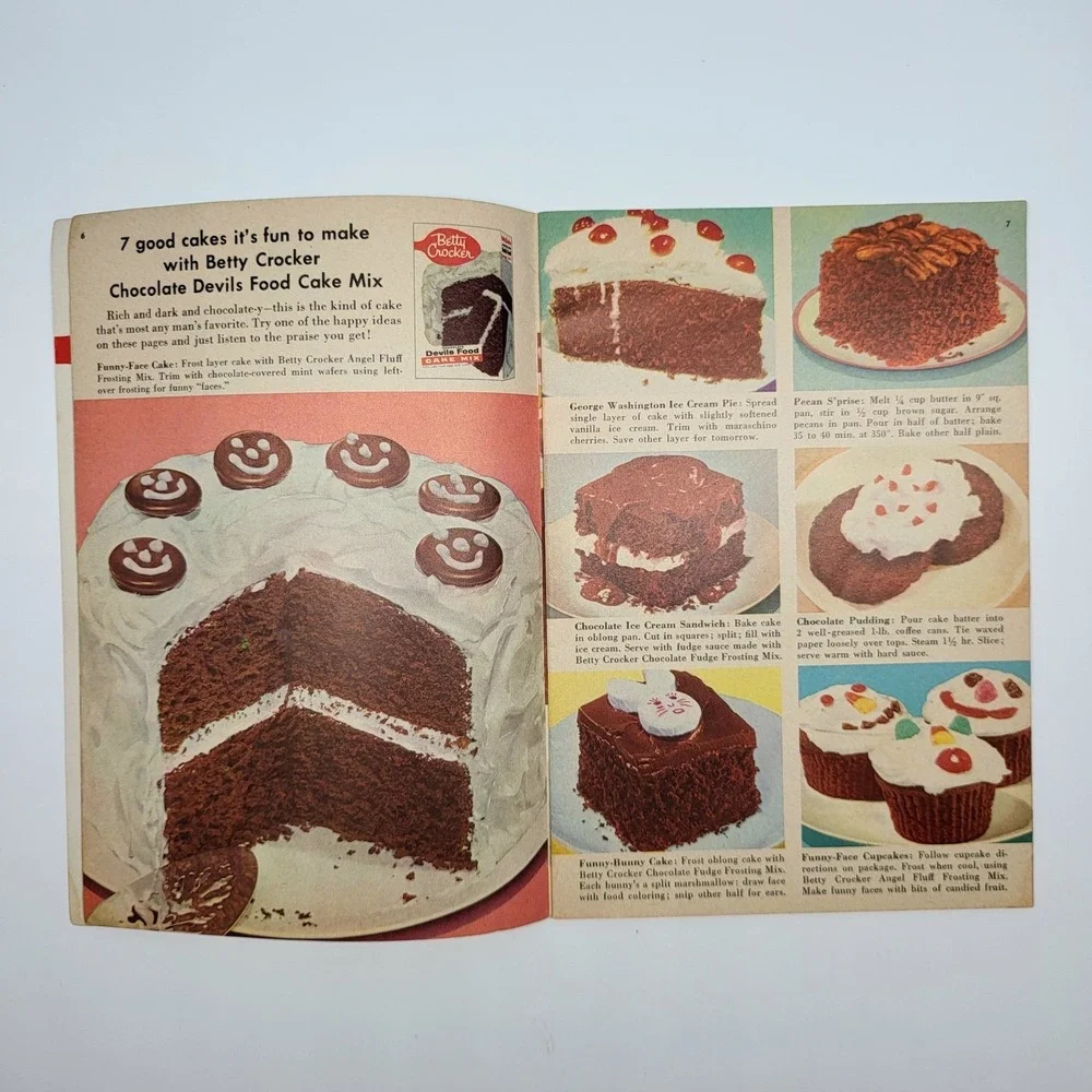 Betty Crocker How To Have‎ The Most Fun With Cake Mixes Recipe Booklet 1950s VTG
